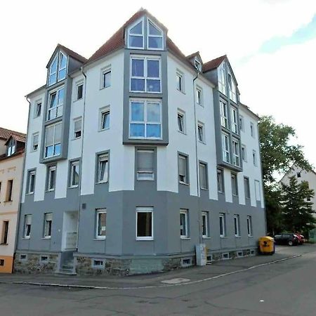 Stilvolle Ferienwohnung Mit Stellplatz Wlan Free Netflix Naehe Bahnhof Цвікау Екстер'єр фото